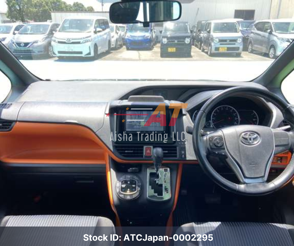 2017 Toyota Voxy